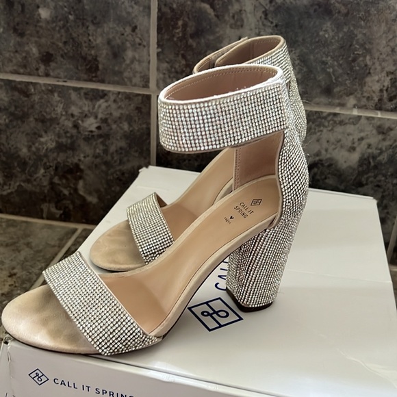Call It Spring by ALDO Walheim vegan crystal block heel sandal - Picture 4 of 8